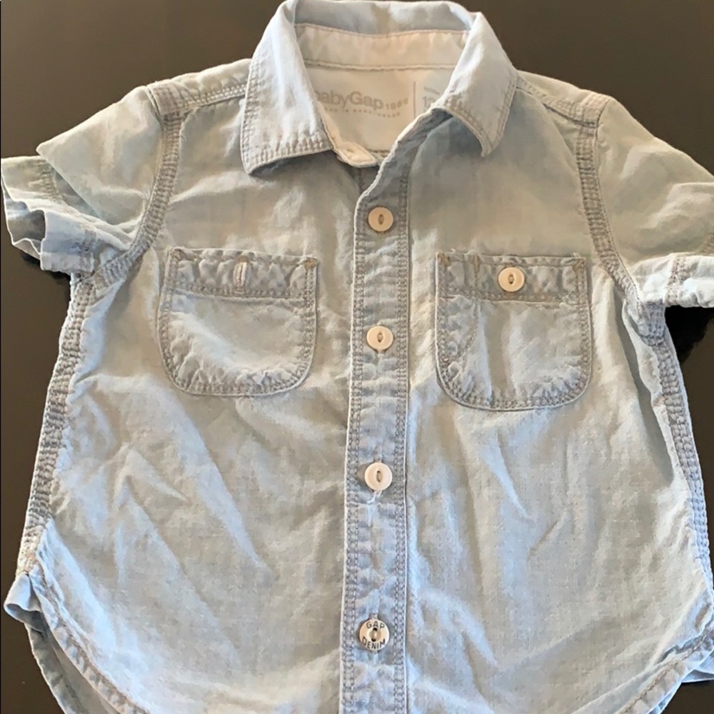 Gap short sleeve